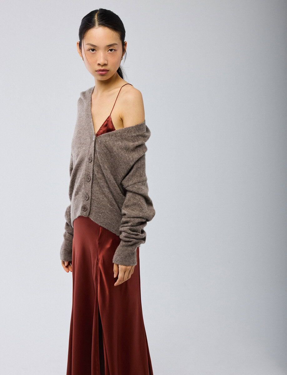 V BUTTON SWEATER – תמונה 2