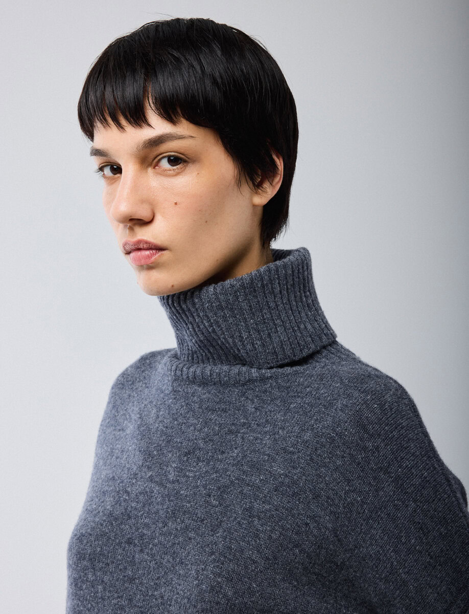 T NECK LONG SLEEVES SWEATER – תמונה 2