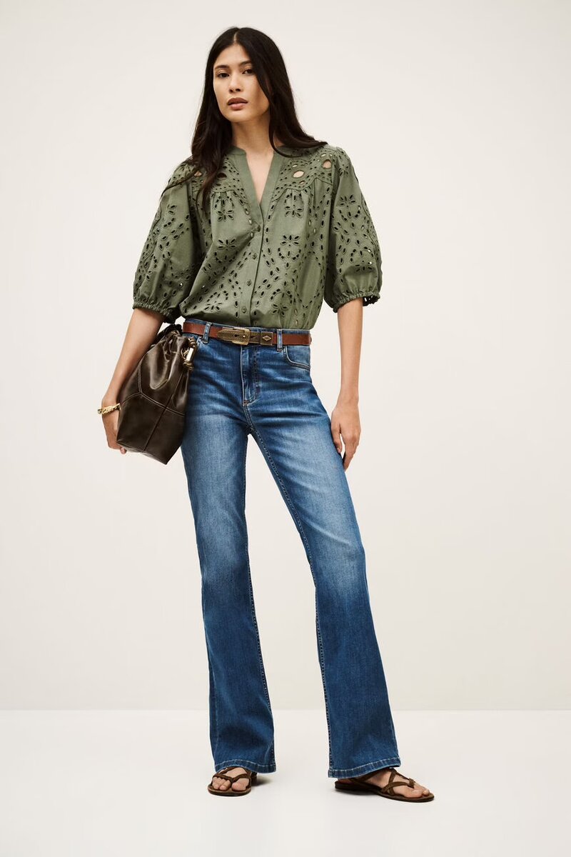 AOMMIE BOOTCUT JEANS