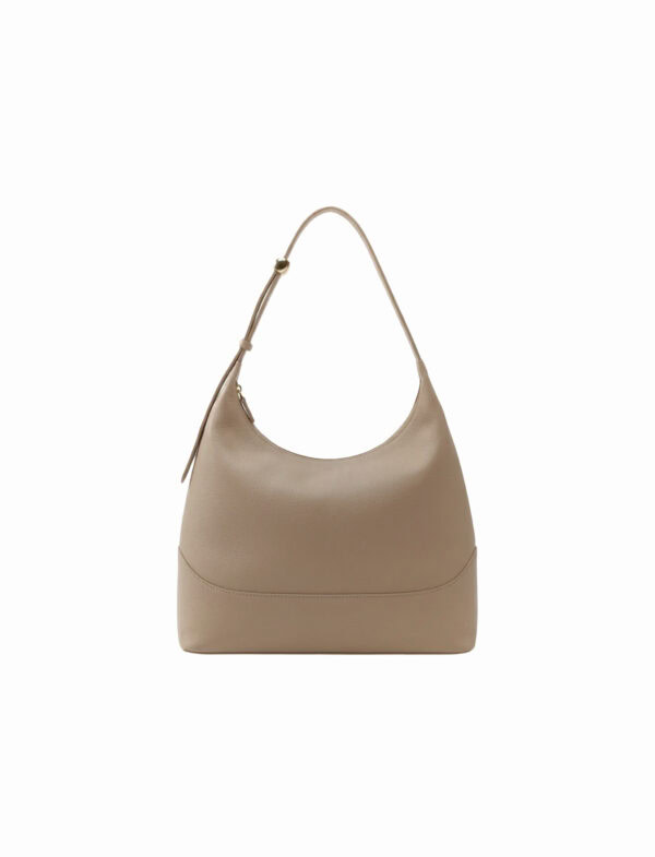 LARGE LOOP PEBBLED LEATHER | TAUPE