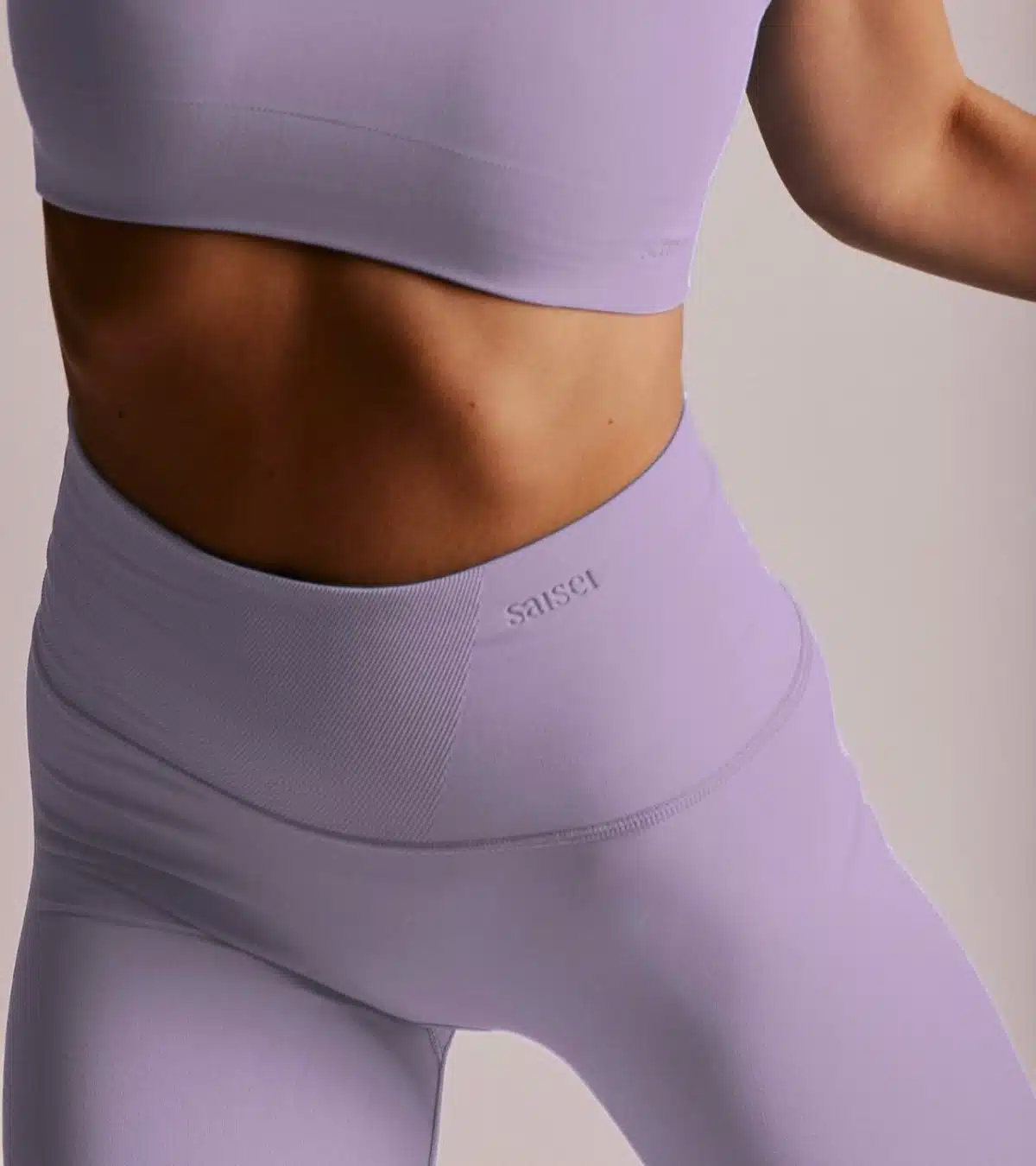 ESSENTIAL LEGGING 1646