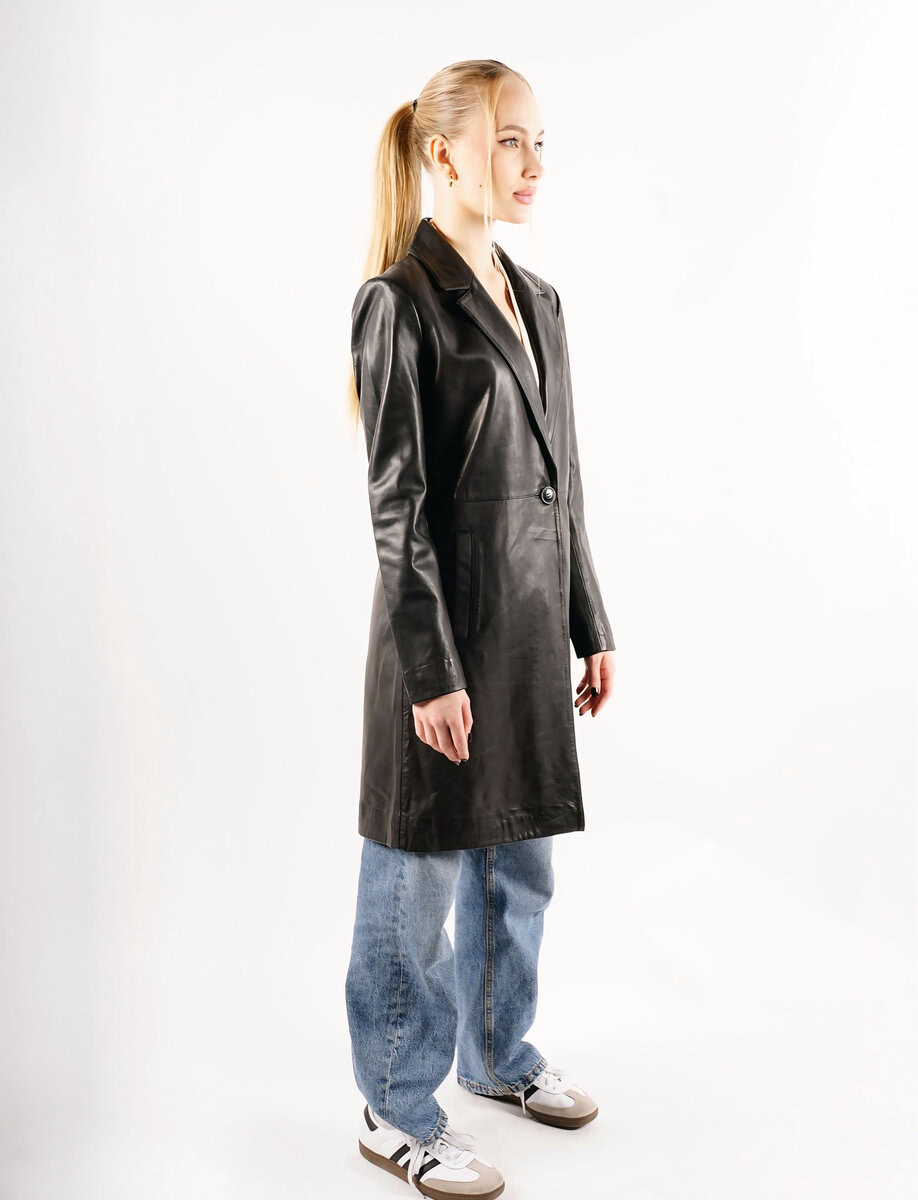 MELINDA OVERSIZE KNEE LENGTH LEATHER BLAZER | BLACK – תמונה 2