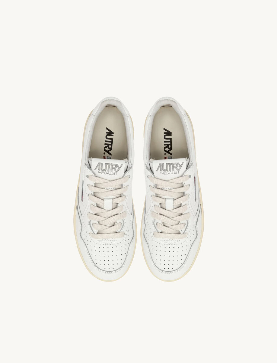 MEDALIST PLATFORM SNEAKERS IN WHITE LEATHER – תמונה 6