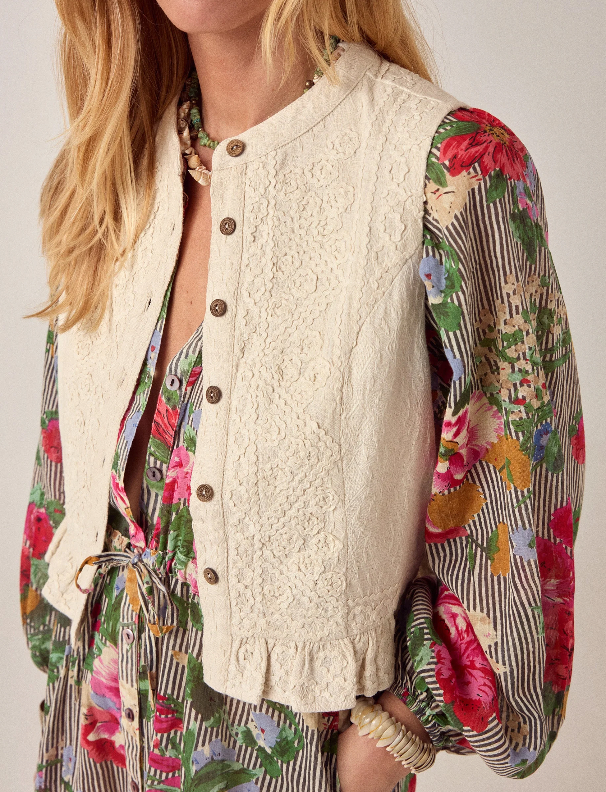 CREME DE LA CREME VEST | MERENGUE – תמונה 4