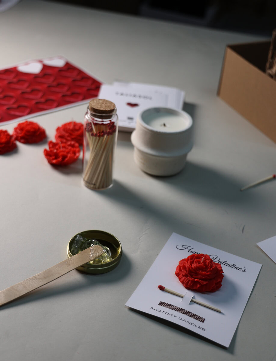 VALENTINES GIFT | TALIASOL X FACTORY CANDLES – תמונה 2