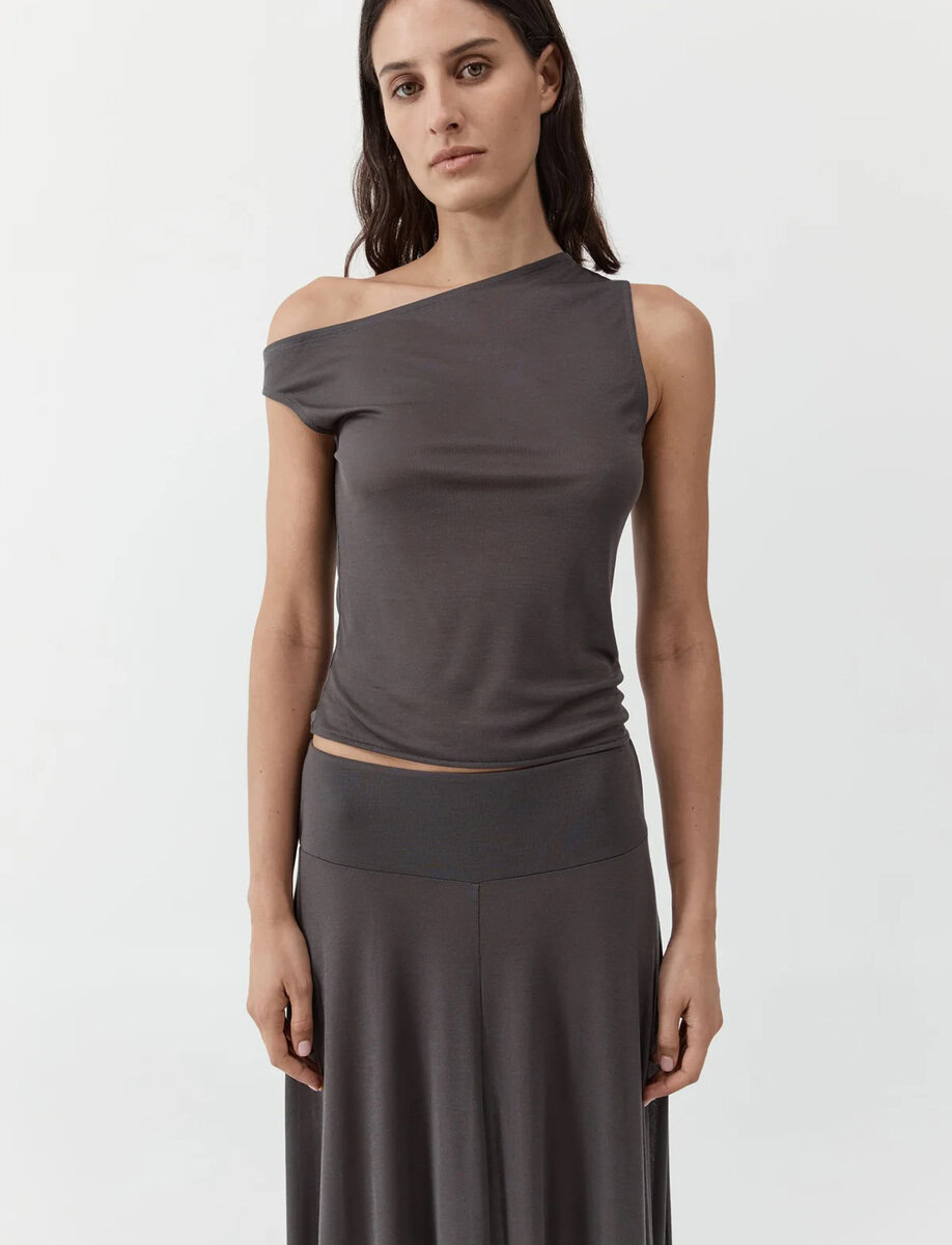 FINE JERSEY ASYMM TOP | SOOT