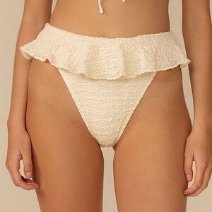 TAMARINDO RUFFLE BIKINI BOTTOM | AMALIA TEXTURE