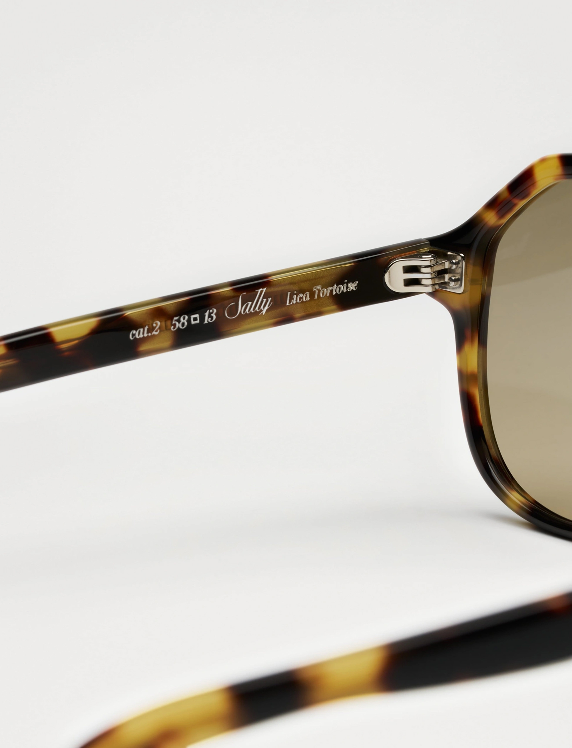 SUNGLASSES SALLY | LICA TORTOISE – תמונה 4