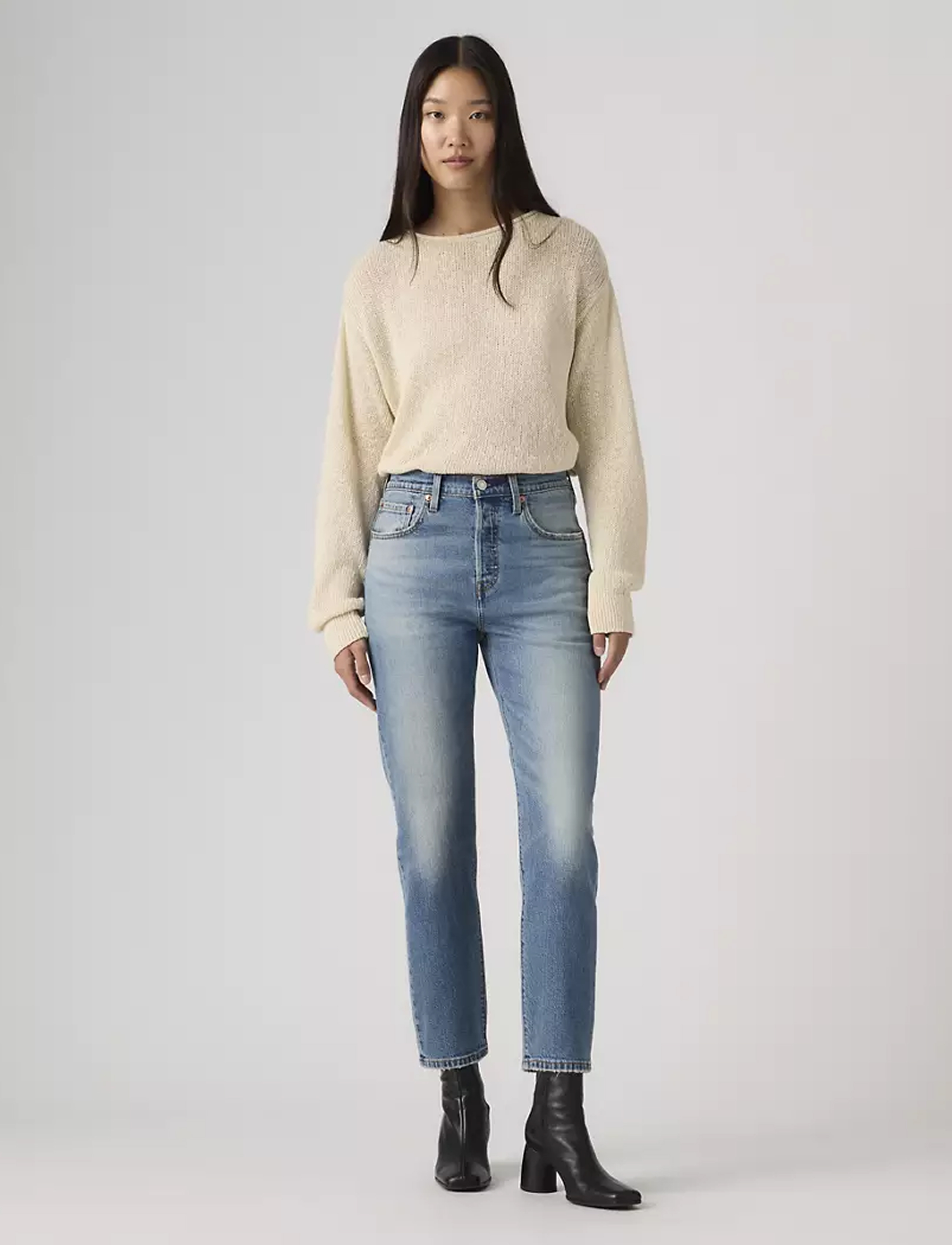 CROPPED LIGHTWEIGHT 501