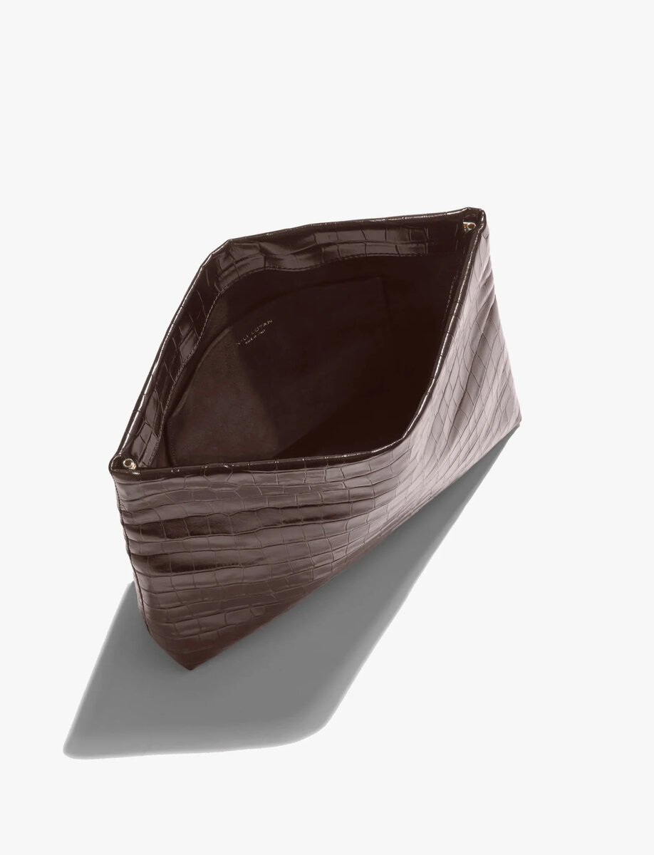 JERRY CLUTCH | CROCO LEATHER CHOCOLATE BROWN – תמונה 7