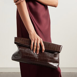 JERRY CLUTCH | CROCO LEATHER CHOCOLATE BROWN