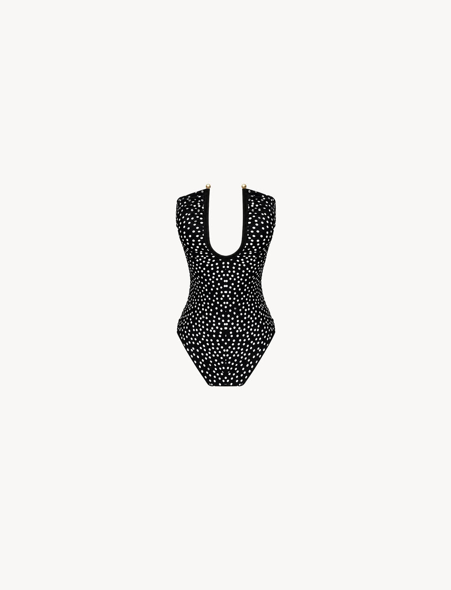 U ONE PIECE POLKA
