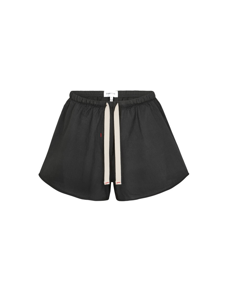 CORE STUDIO | ESSENTIAL SHORTS
