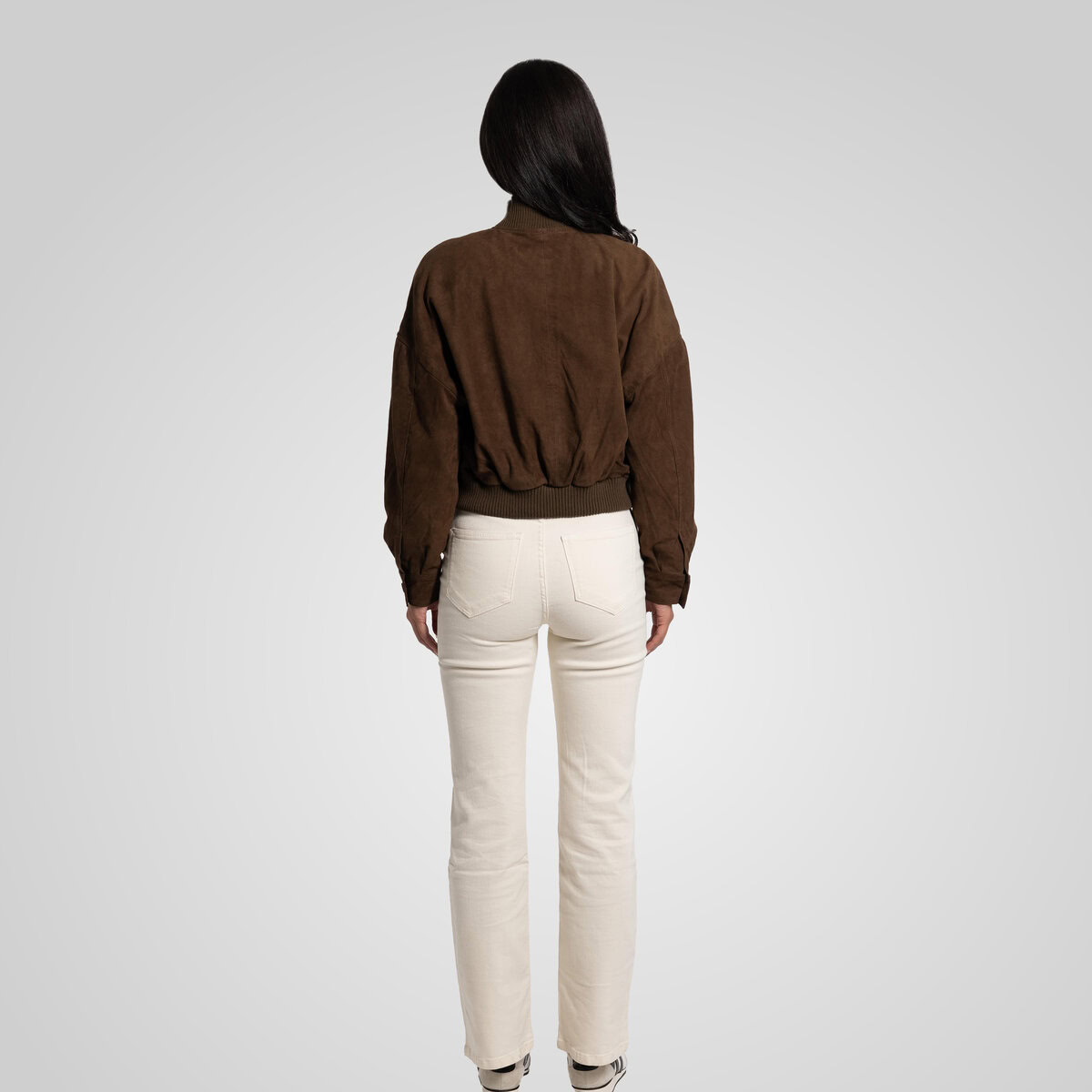 CAMILLA SUEDE BOMBER JACKET | KHAKI – תמונה 10