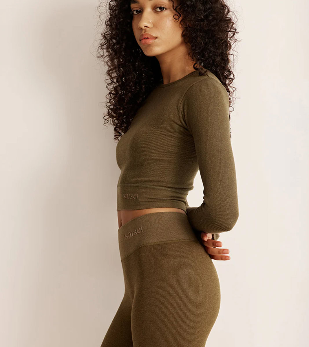 LUXE MELANGE CROPPED LONG SLEEVE TOP