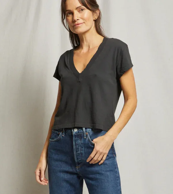 ALANIS COTTON V-NECK TEE