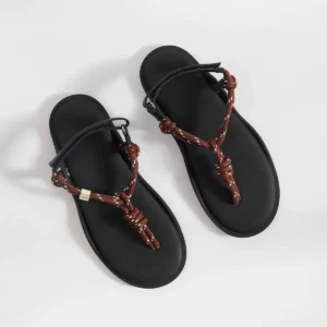 SANDAL