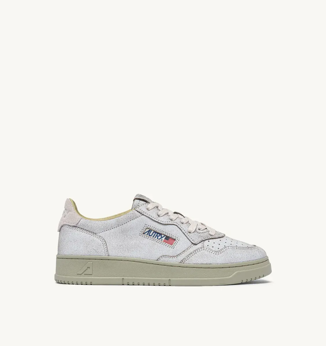 MEDALIST LOW SNEAKERS
